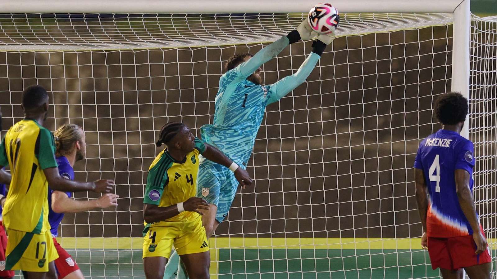 中的地位 中的地位